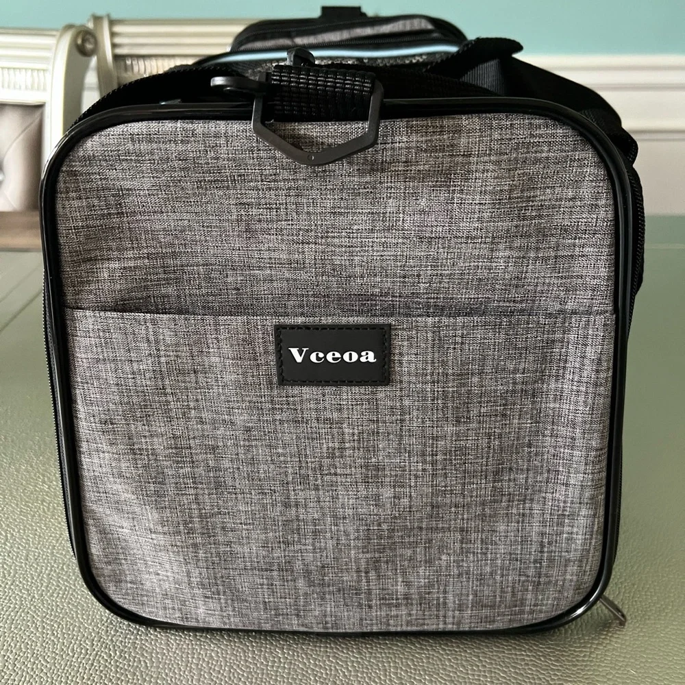Dog/cat carrier. Grey. NEW Size: S-M